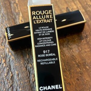 CHANEL Rouge Allure L'Extrait Lipstick - Black and Gold rose boreal